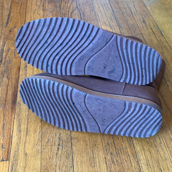 Emu Australia sheepskin mid boot. Weatherproof size W8 in great condition - Picture 8 of 8